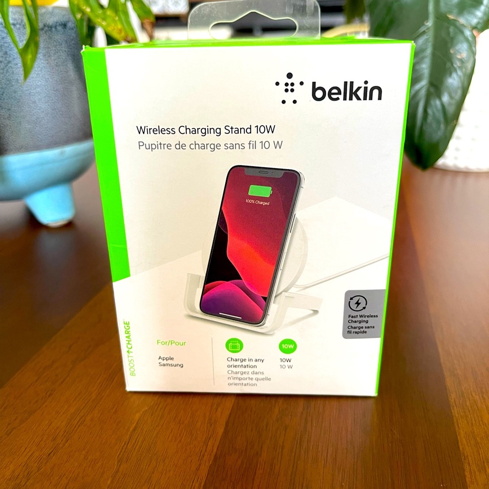 ***50% Off*** belkin Wireless Charging Stand 10W